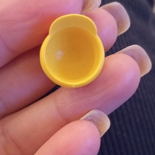 Playmobil hat yellow like new