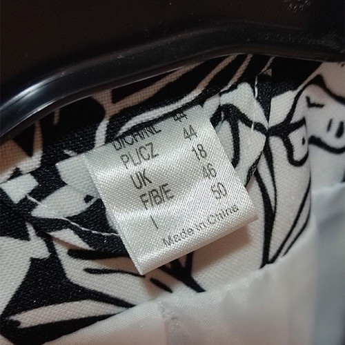 Floral Black and White Jacket XL like new