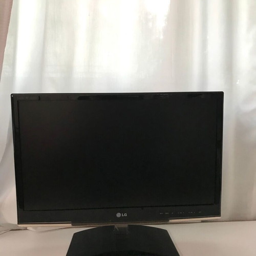 LG 23" Monitor used, HDMI and VGA, ideal for office