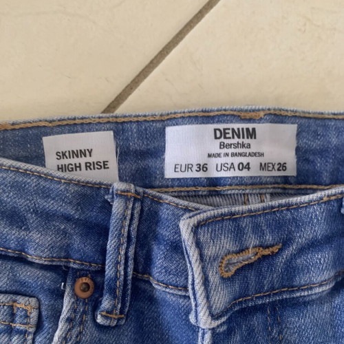 Bershka Skinny Jeans Size S 36 8 Like New Blue