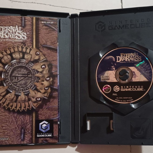 Eternal Darkness Nintendo GameCube game, standard edition