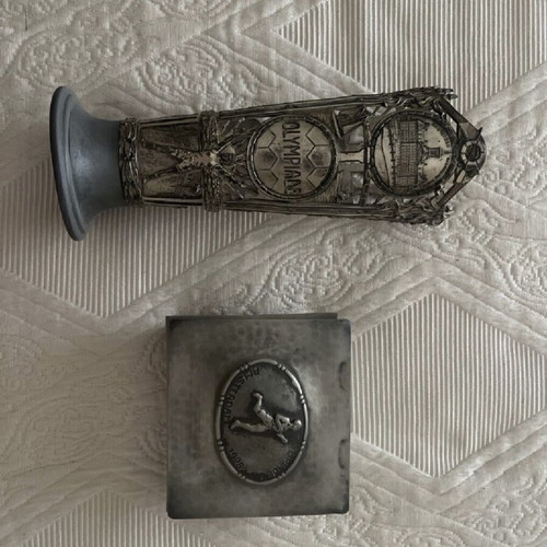 Set of decorative items Olympic Games 1928 Amsterdam used