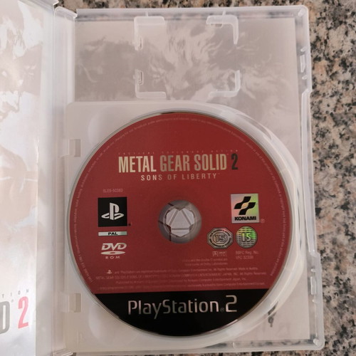 Metal Gear Solid 2 Sons of Liberty PS2 game PAL
