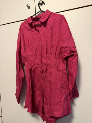 Shirt medium pink new