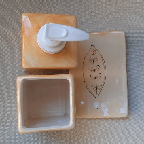 Bathroom accessory set 3 pcs ceramic new