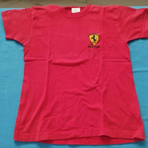 Set of 2 children's shirts 140cm Ferrari and Lapin House like new