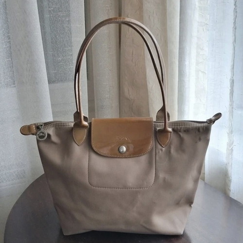 Longchamp Le Pliage Planètes shoulder bag used, beige, medium size with patent details
