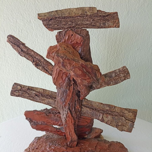 Handmade table lamp with tree bark new