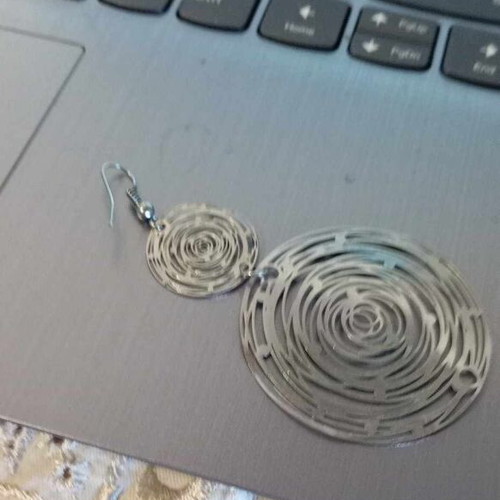 Single earring used, silver, lightweight