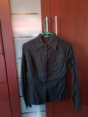 Black shirt like new, size M / 38 / 10