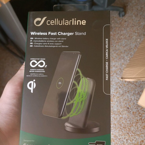 (BULK SALE - 12 ITEMS) Cellularline Wireless Fast Charger Stand