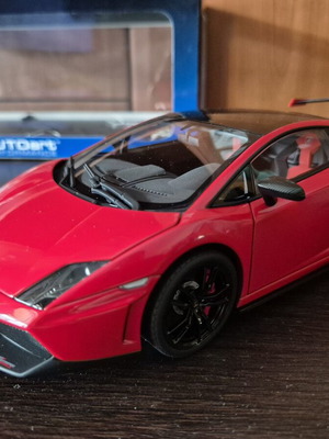 Lamborghini Gallardo LP570 Supertrofeo Stradale scale model 1/18 new