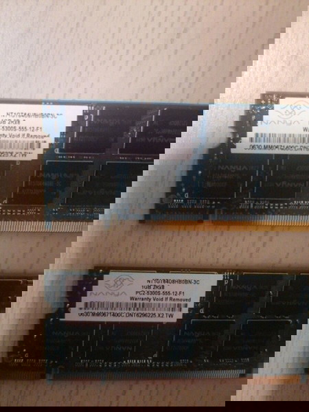 Μνήμες Nanya 2GB (2x1GB) DDR2 RAM 667Mhz για Laptop