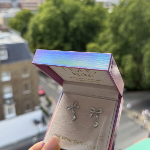 Meme London Belle Ribbon Earrings new, 18K white gold plated