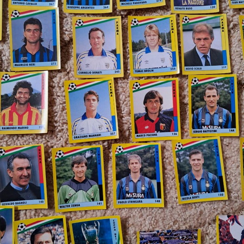 Italian Campionato Il grande calcio 91 stickers like new, 100 pieces