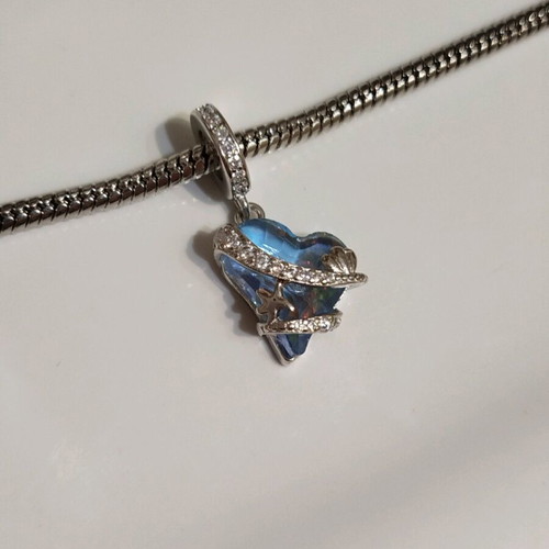 New bracelet symbol