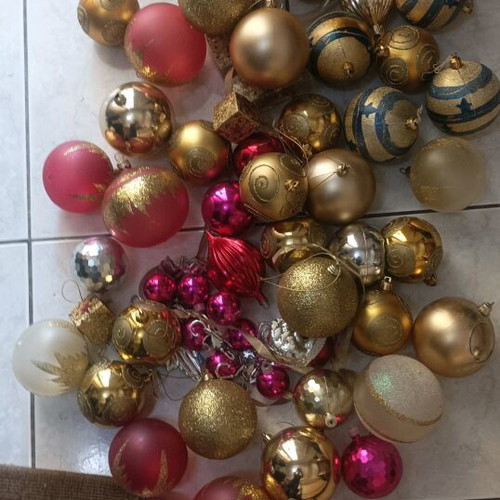 Christmas tree 1.60 meters like new with decorations