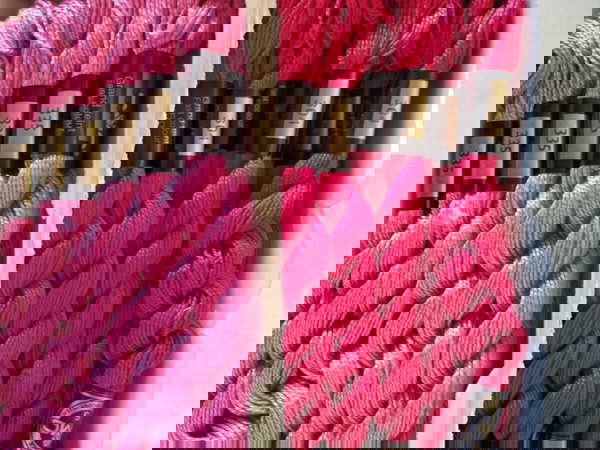 Νήματα κεντήματος DMC, Cotton Perle (Κοτόν περλέ)