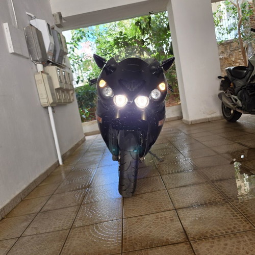 Kawasaki ZZR 1400 Gen 1 motorcycle 2007 no ABS