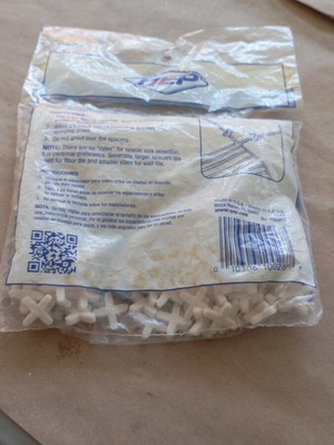 Tile spacers new, plastic for uniform tile placement