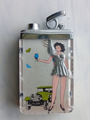 Striptease Lady Lighter used with heart-shaped button
