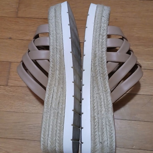 Catwalk flatform sandals size 41 used, beige