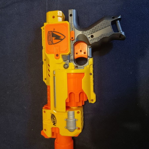 Nerf blaster like new, fully functional without darts