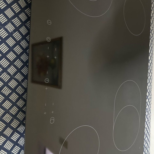 Ceramic kitchen hob like new with 2 heating zones