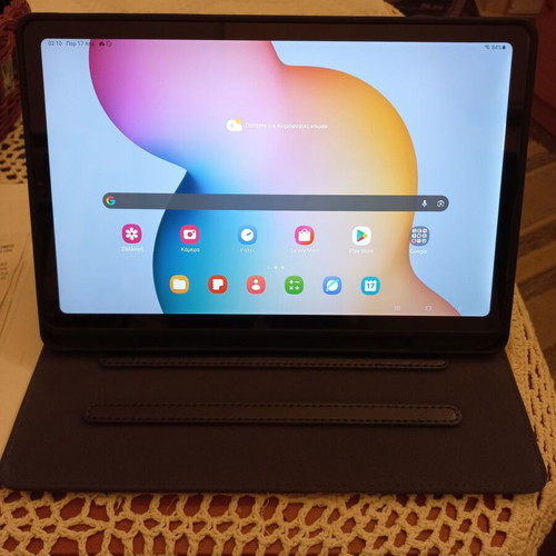 Samsung Tab S6 Lite tablet like new with case and s-pen