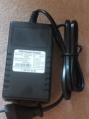 PoE injector by DIXIE like new for IP cameras and access points