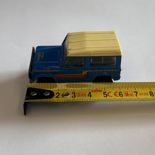 Vintage Matchbox 1987 Land Rover Ninety toy car
