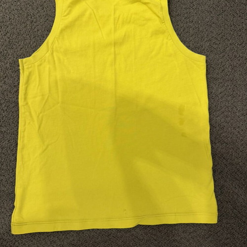 Benetton T-shirt yellow size 140 cm used for boys 8-9 years