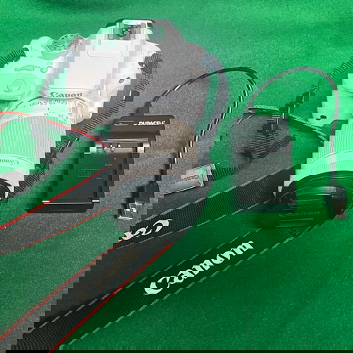 Canon EOS 100D Kit + EF-S 18-55mm IS STM μεταχειρισμένο, λευκό