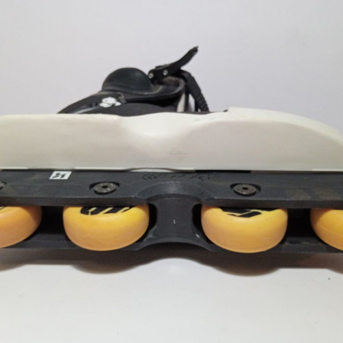 USD Realm roller skates size 40 like new