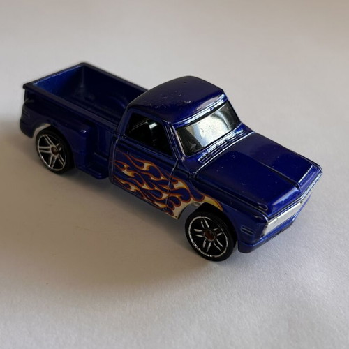 Hot Wheels 2003 Custom '69 Chevy Truck used