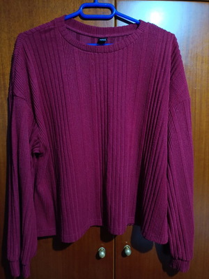 Burgundy blouse XL like new