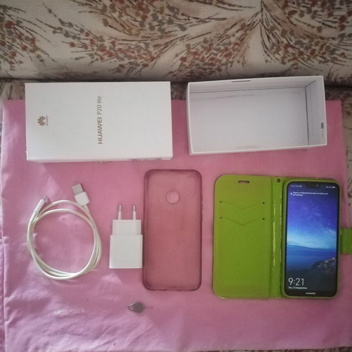 Huawei P Lite smartphone like new, 64GB memory