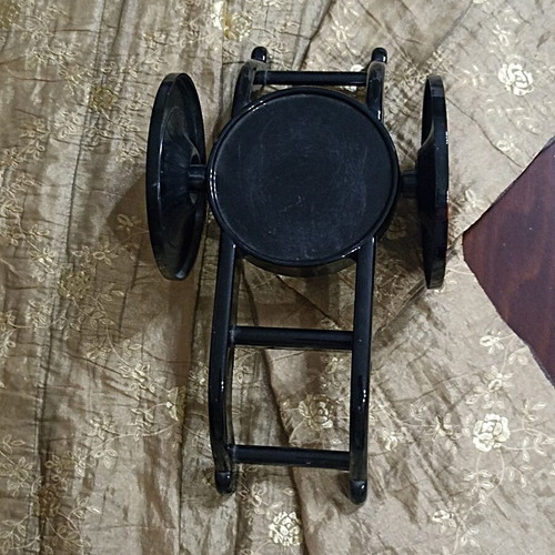 Vintage decorative base chariot style for vase or plant like new