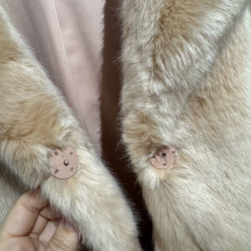 Pull & Bear fur size Small like new, beige