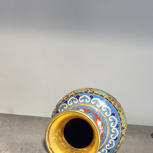 Handmade Cloisonne Vase like new with bronze floral designs
