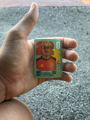 Lamine Yamal Panini FIFA 365 2025 sticker near mint, Spain FC Barcelona