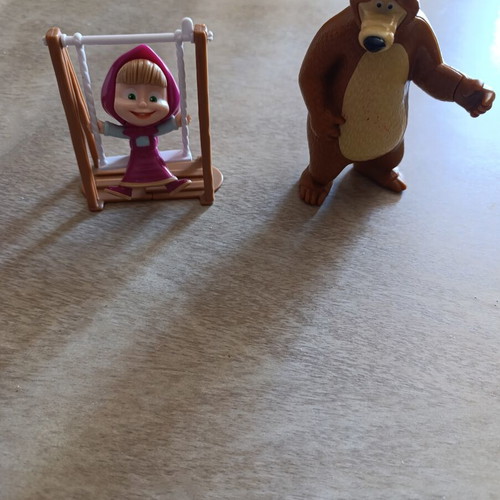 Masha and the Bear large figures used