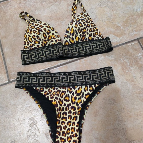 Women's swimsuit new