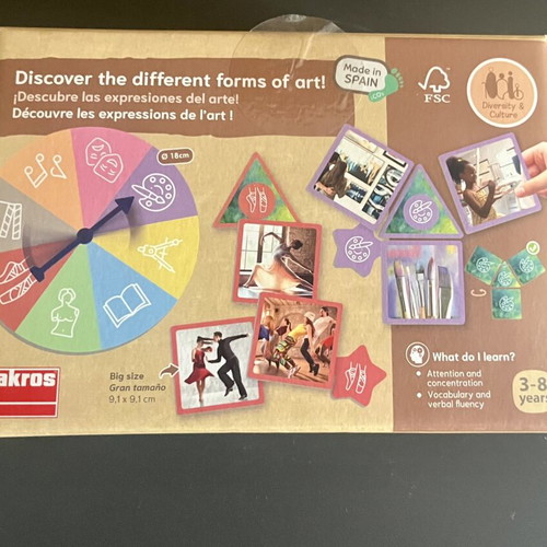 Akros Educational Board Game Discover the Forms of Art new