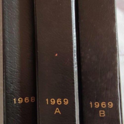 Istoria Eikonografimeni Encyclopedias used, 1968-1969 editions by Papyrus Press