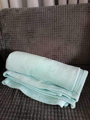 Κουβέρτα βεραμάν σαν καινούργιο, 220x150 εκ., 100% polyester
