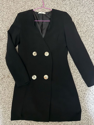 Mango blazer dress like new, black with gold buttons, size S