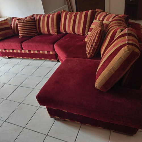 Abourdiadis Sofa like new