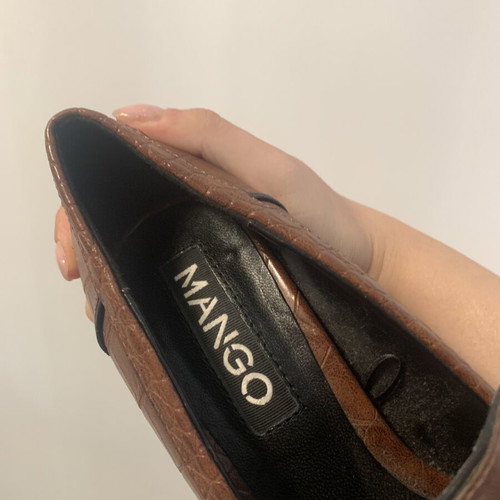 Mango Croc-Effect Platform Moccasins Like New, Brown Size 38