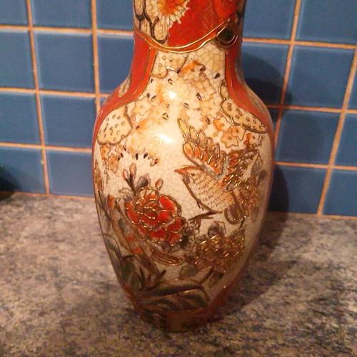 Decorative Chinese vase vintage with handpainted design used